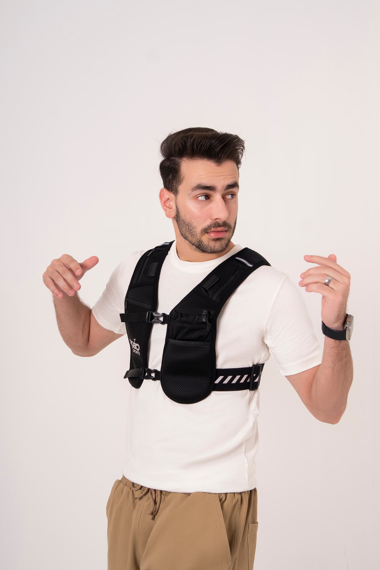 Running Vest with Water Bottle and Towel - Adjustable Unisex Reflective Vest with Phone Holder and Storage