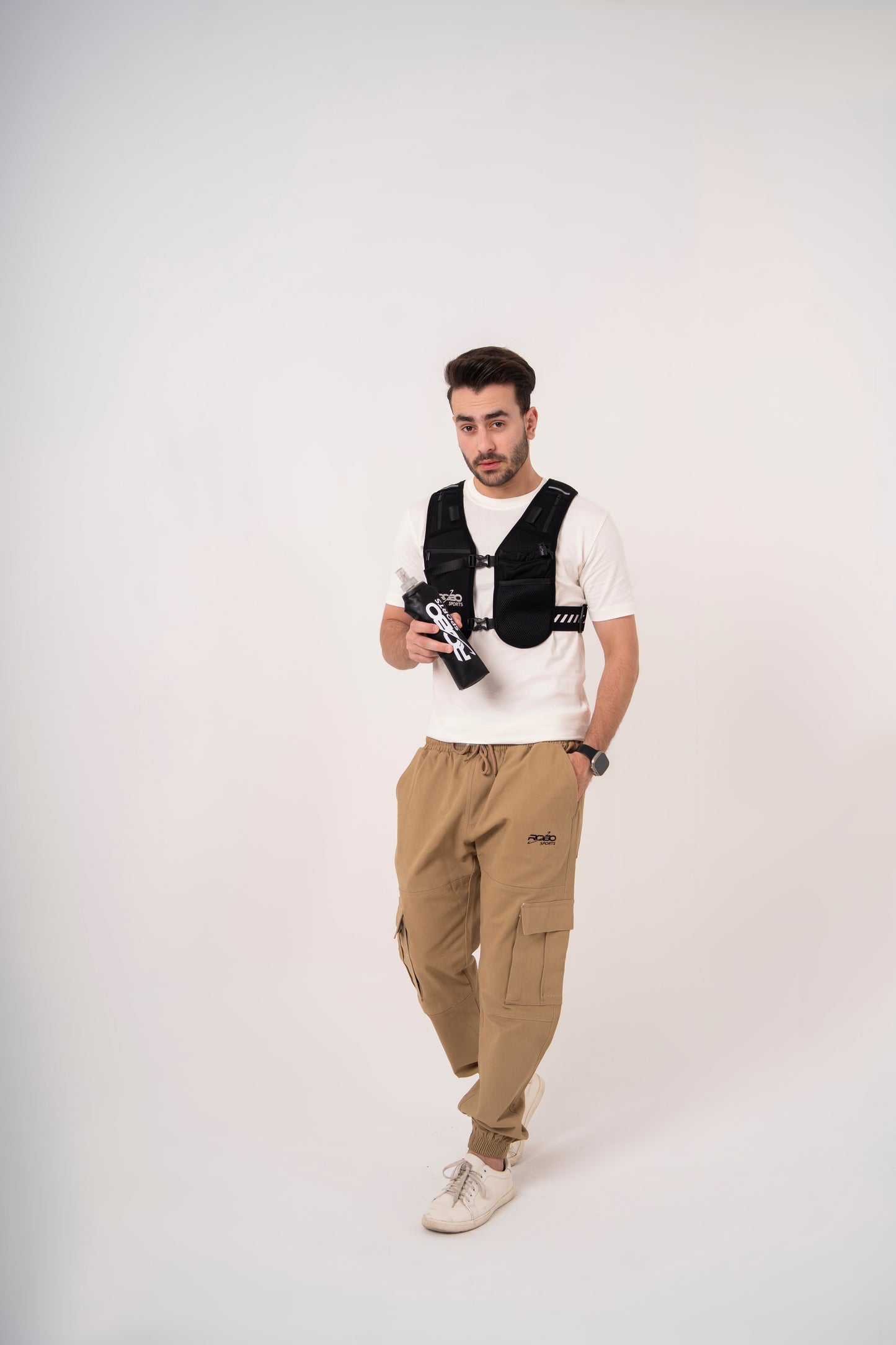 Running Vest with Water Bottle and Towel - Adjustable Unisex Reflective Vest with Phone Holder and Storage